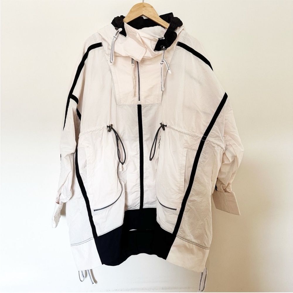 FREE PEOPLE MOVEMENT Peace Out Backpack Parachute Parka - Picture 2 of 12